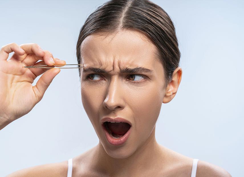 10 najčastejších chýb pri make-upe a starostlivosti o obočie